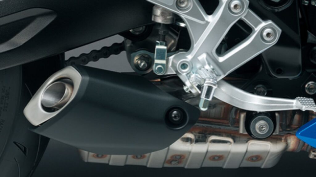 GSX-8Rの最高速や燃費性能のまとめ