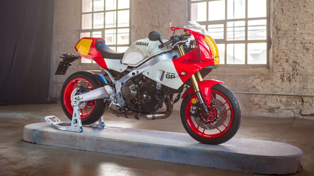 XSR900GPの最高速と空力カウルの効果